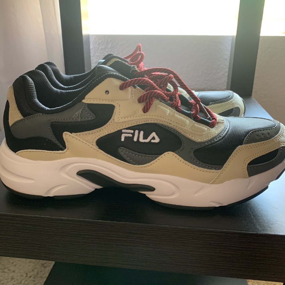 FILA sneakers! Brand new!